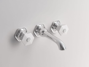 Настенный смеситель для раковины с 3 отверстиями