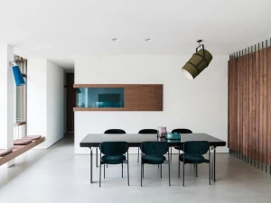 Rezina Нежная настенная / напольная плитка из смолы с эффектом меланжа