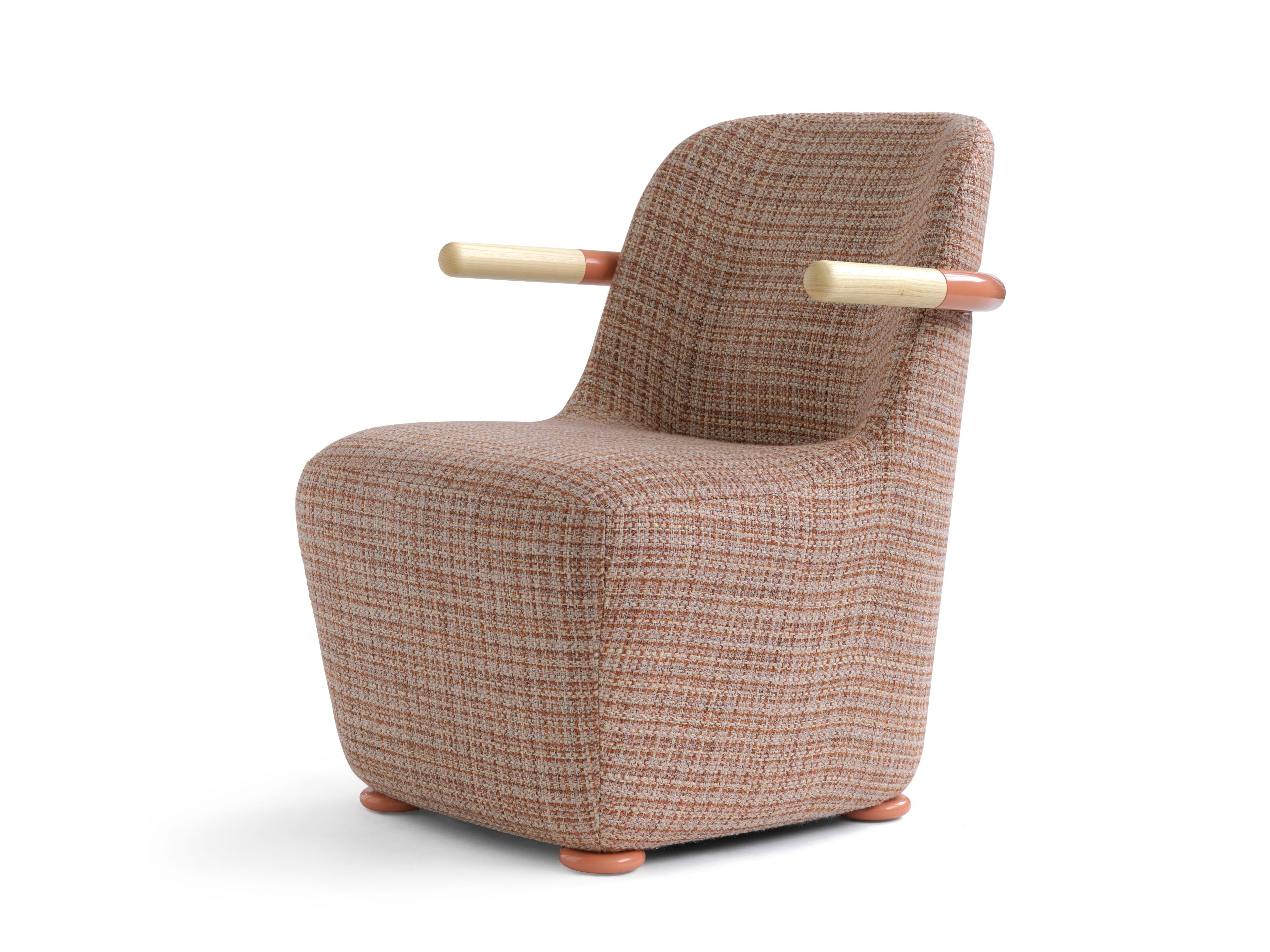 Тканевое кресло с подлокотниками Bla Station JACKSON ARCH-00009009