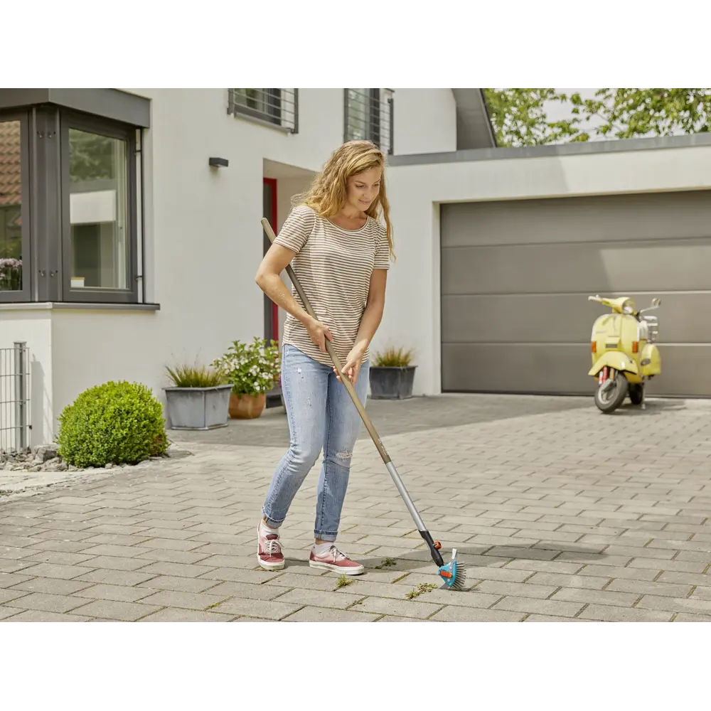 Щетка щелевая Gardena Patio Cleaner для удаления сорняков STLM-2201089 - Вид №7