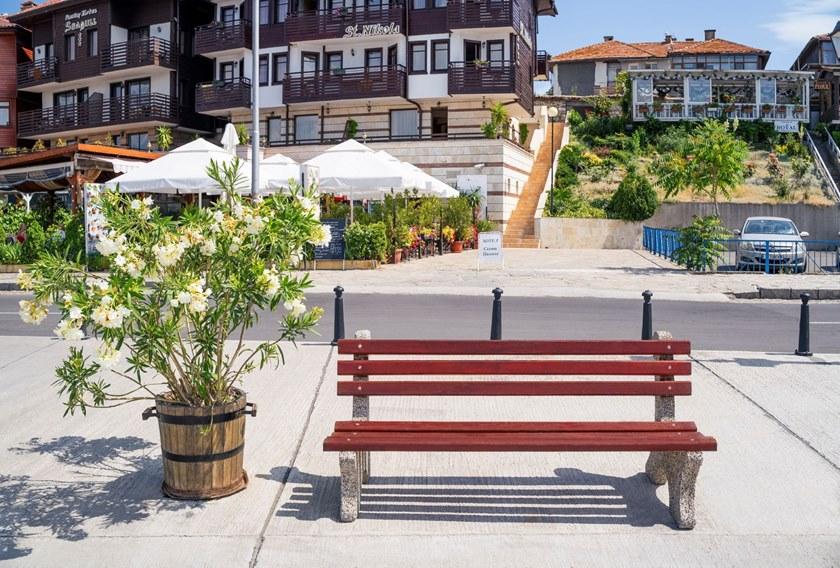 ENCHO ENCHEV - ETE Скамейка из бетона и дерева со спинкой  4  - Вид №1