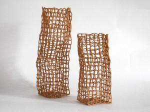 Квадратная глиняная ваза