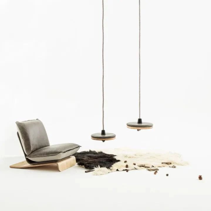 Подвесное сиденье из дерева и кожи яка KVN Design Furniture Nomadic ARCH-00070629