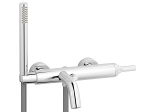 Однорычажный смеситель для ванны с ручным душем