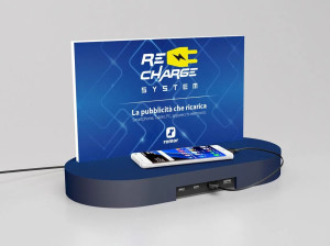 Док-станция / дисплей стенд