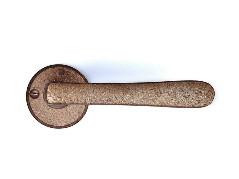 Бронзовая ручка на розетке Dauby Pure® ARCH-00110542