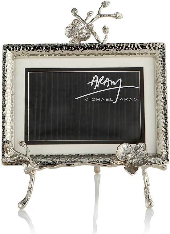 10556808 Michael Aram Рамка для фото на подставке Michael Aram Белая орхидея 13х18см Сталь 