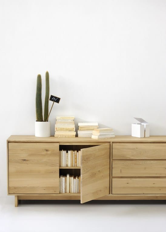 Шкаф из массива дерева с распашными дверцами с ящиками Ethnicraft Wave ARCH-00133239 - Вид №4