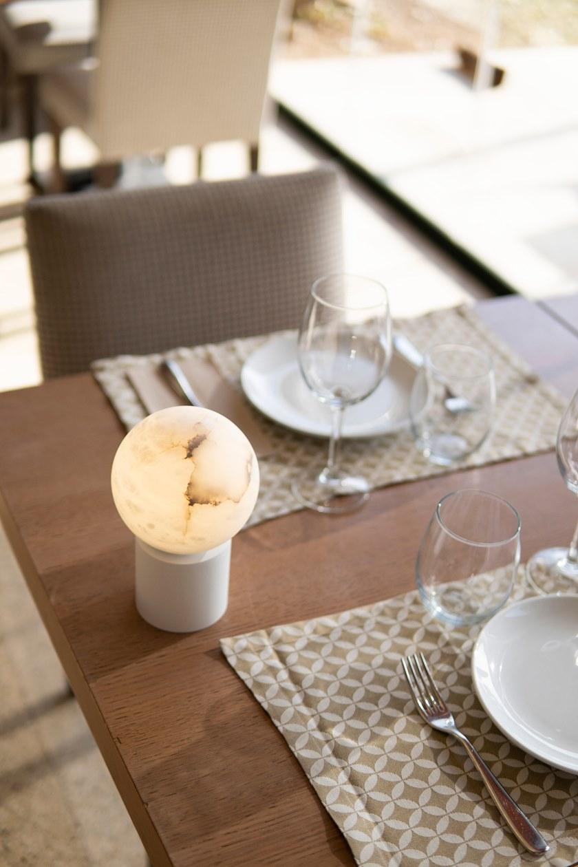 Alma light Настольная светодиодная лампа с зарядкой от usb Tribeca sun-id-1476941 - Вид №1