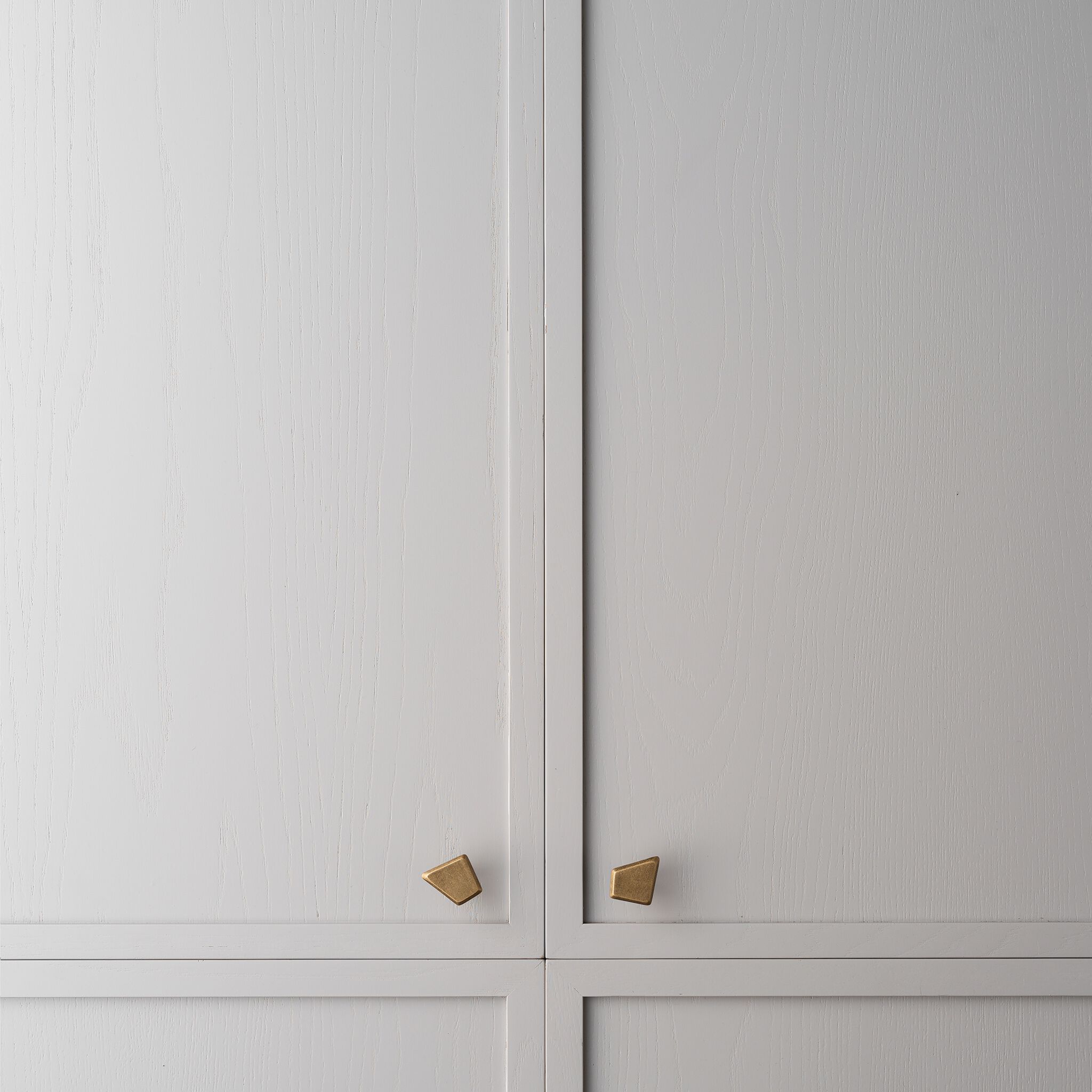 Латунная ручка Lo & Co Interiors Line Series ARCH-00095130 - Вид №4