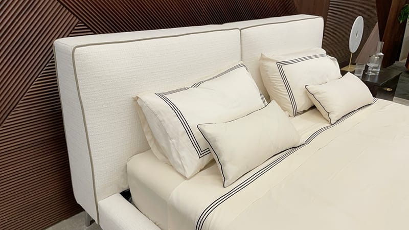 Двуспальная кровать из ткани с мягким изголовьем OPERA CONTEMPORARY AVRIL ARCH-00099179 - Вид №3