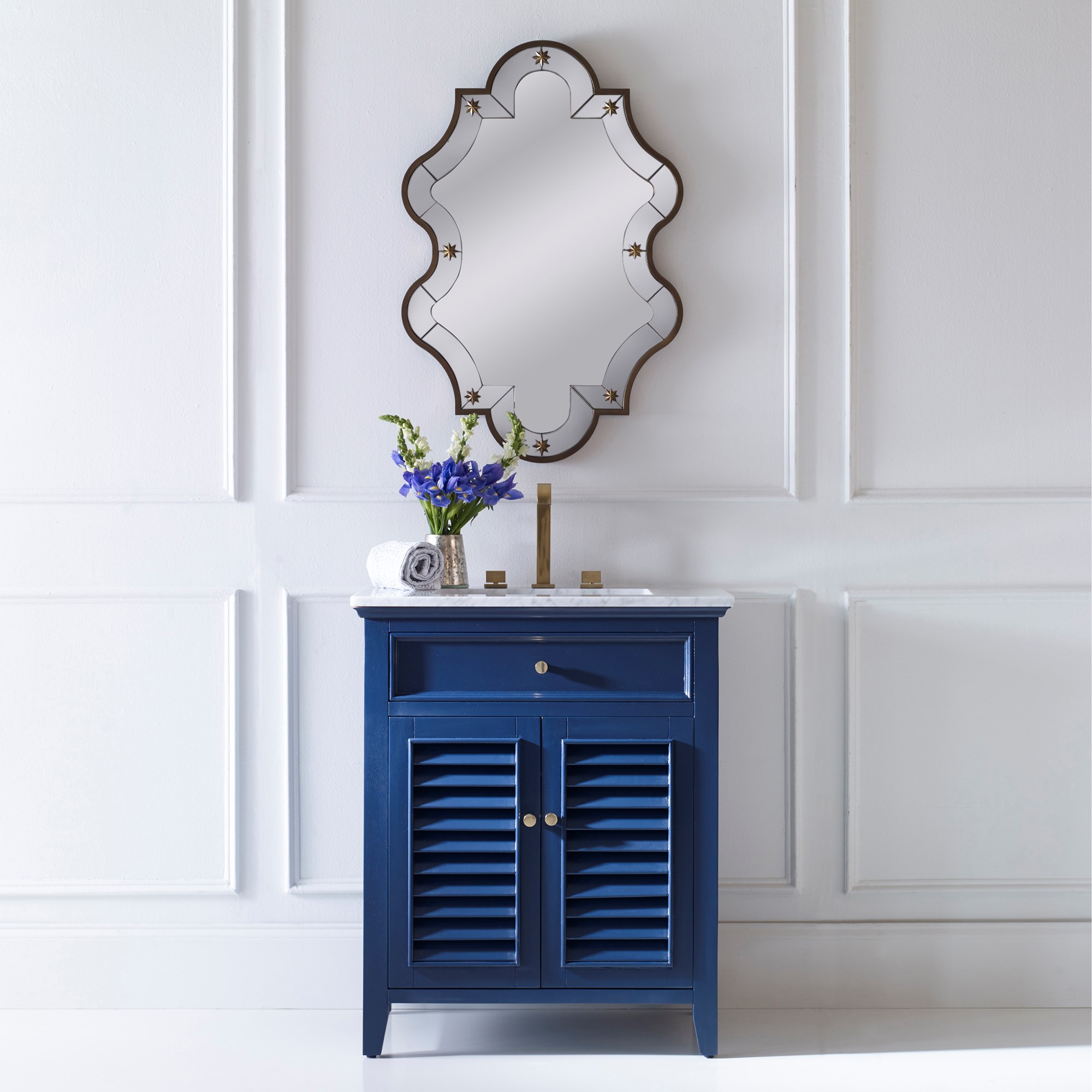Тумбочка, Petite (до 33,5) 17590-110-221 Louvered Medium Sink Chest - Cadet Blue Ambella  - Вид №6