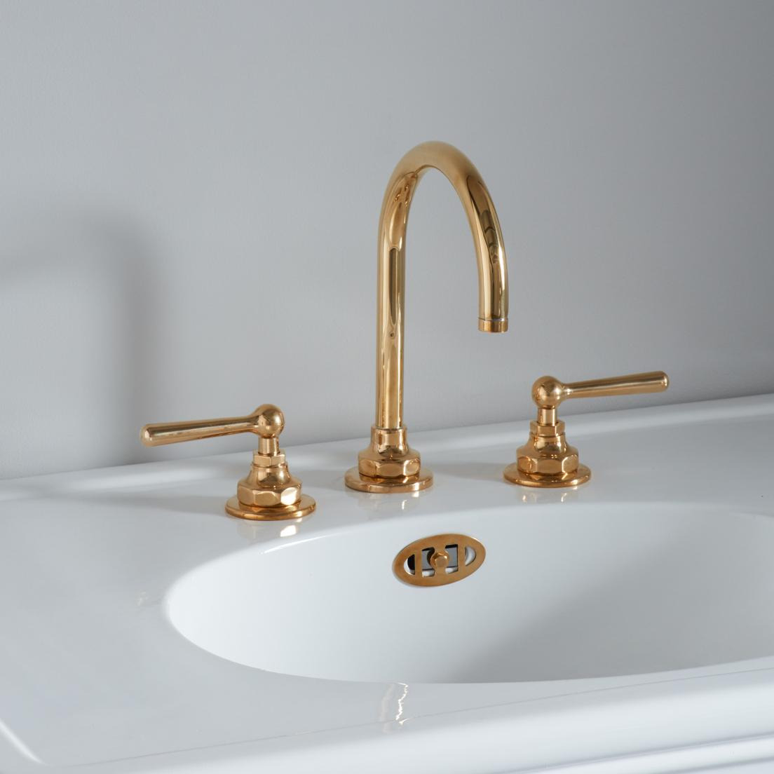 5-06-035 Смесители для раковины с высоким изливом, установленные на деке  Bill & Ben The water monopoly 