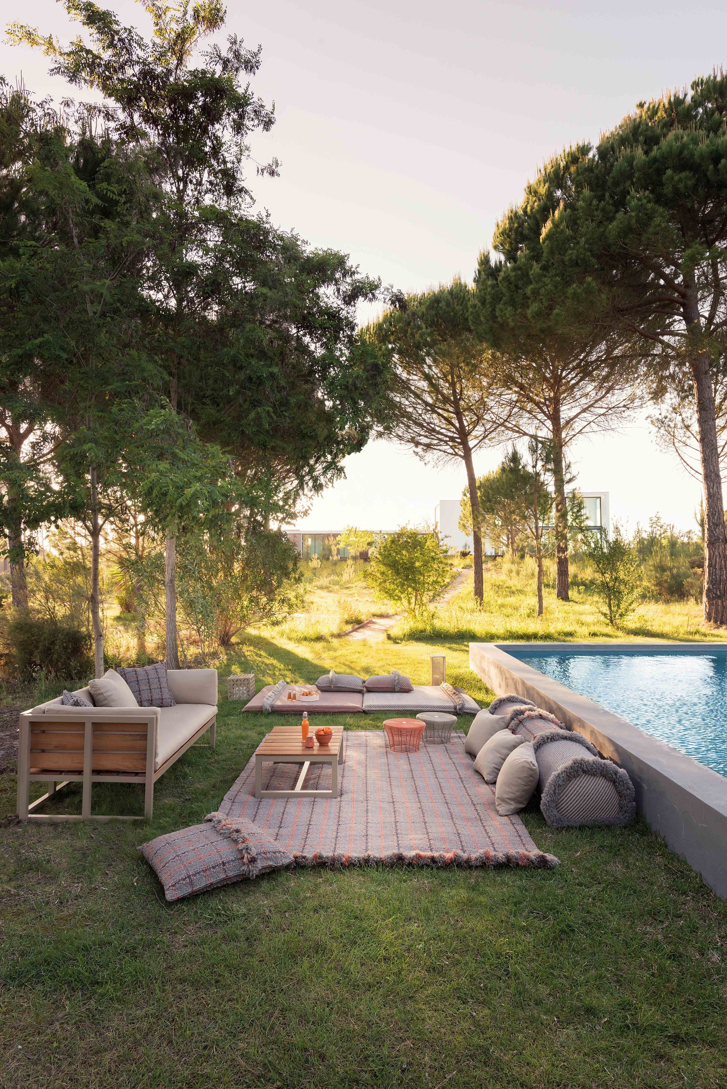 Наружная напольная подушка из синтетического волокна GAN Garden Layers ARCH-00027377 - Вид №5