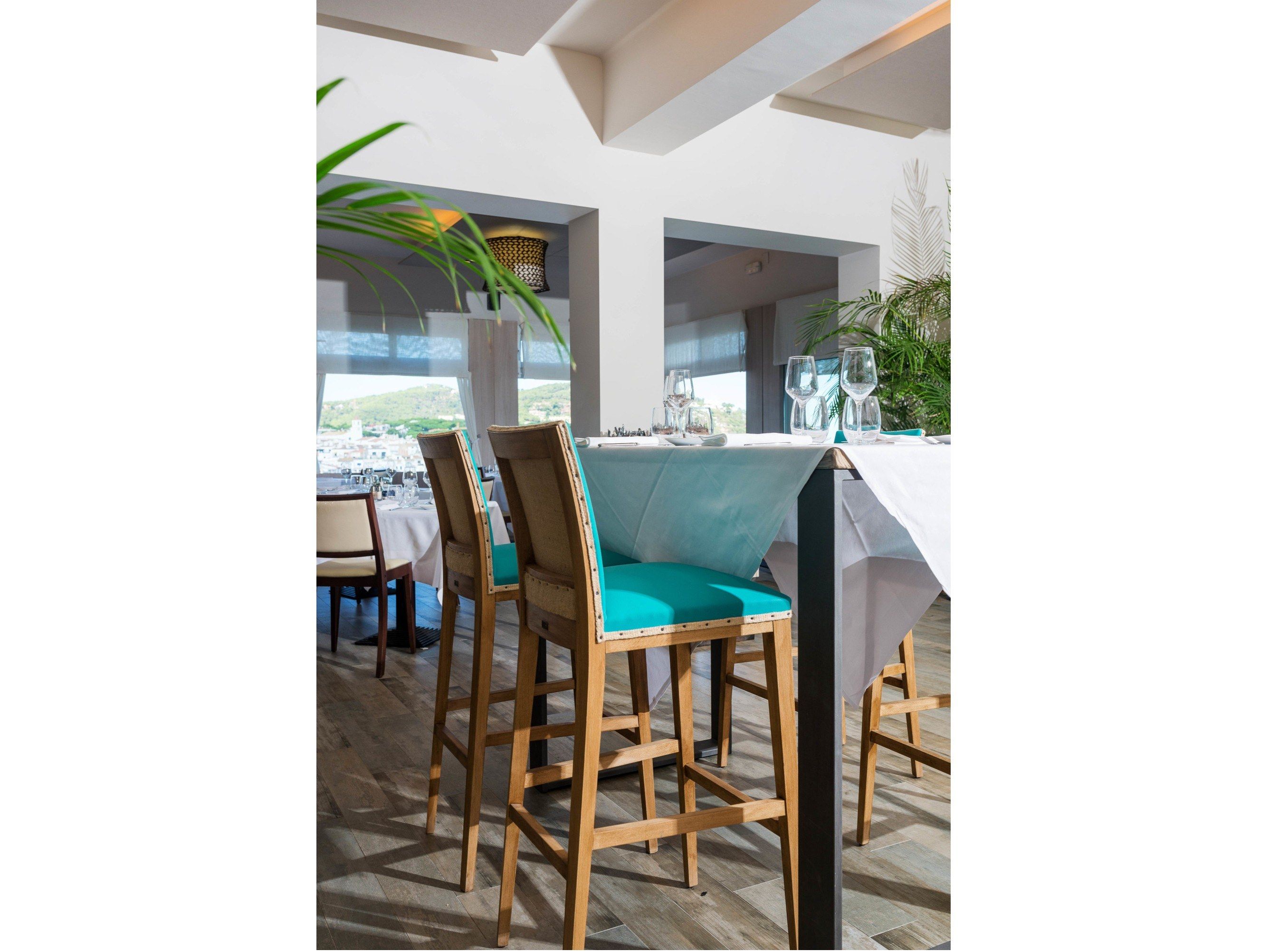 Высокий кожаный табурет с подставкой для ног со спинкой CREARTE COLLECTIONS Luxor Essence ARCH-00147300 - Вид №1