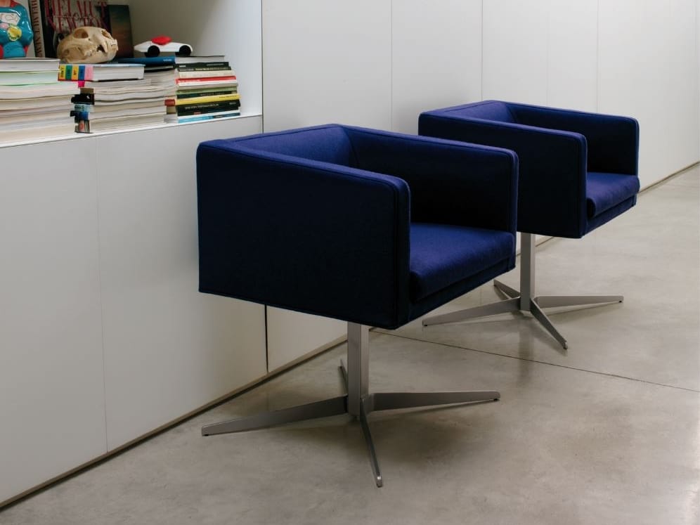 Съемный стул из ткани Verzelloni Cubica ARCH-00098741