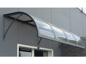 Навес из поликарбоната