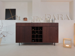 Шкаф с ящиками