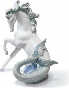 10669152 LLADRO Фигурка Lladro "Тритон" 19х15см Фарфор