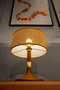 Венская соломенная настольная лампа