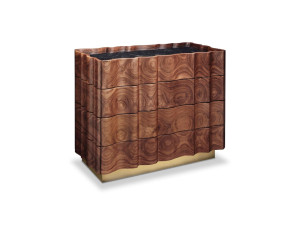 Комод из грецкого ореха