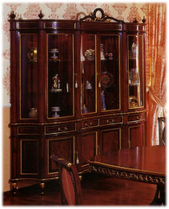 Витрина 204 FRATELLI RADICE 10130310075