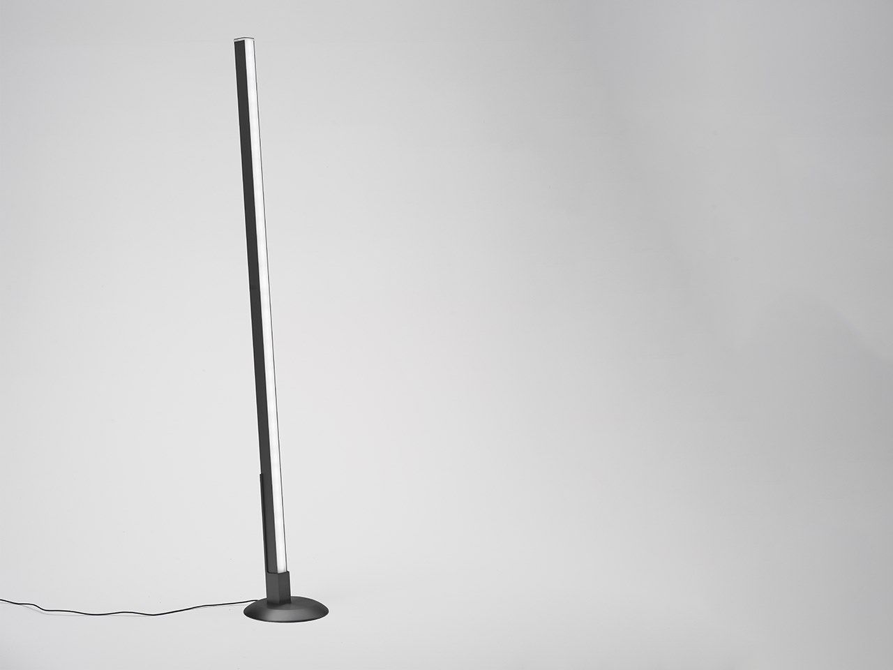 Аккумуляторная торшер Zafferano Карандаш ARCH-00125200 - Вид №1