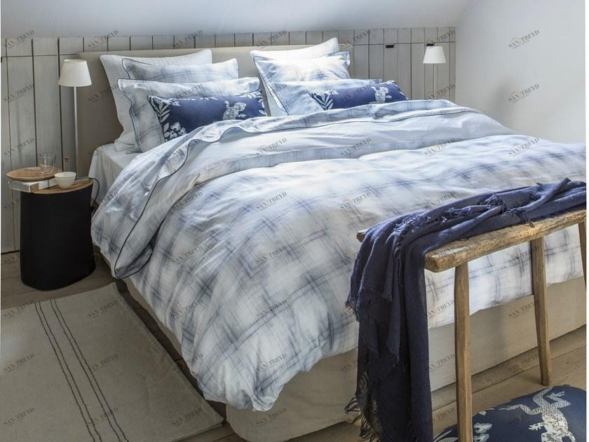 Alexandre Turpault Кровать из хлопка в клетку Empreintes sun-id-1438799