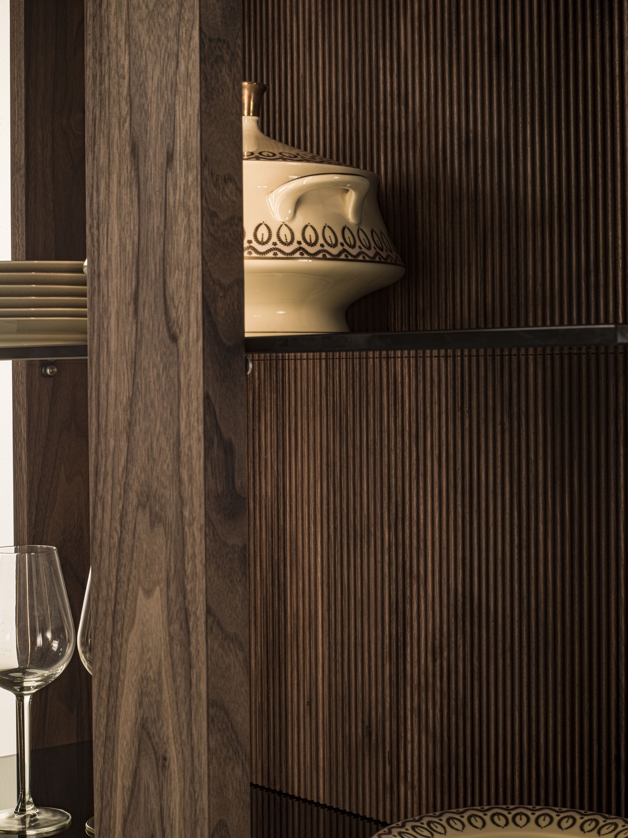 Высокий шкаф из массива дерева с комодом Riva 1920 Revo ARCH-00073583 - Вид №11