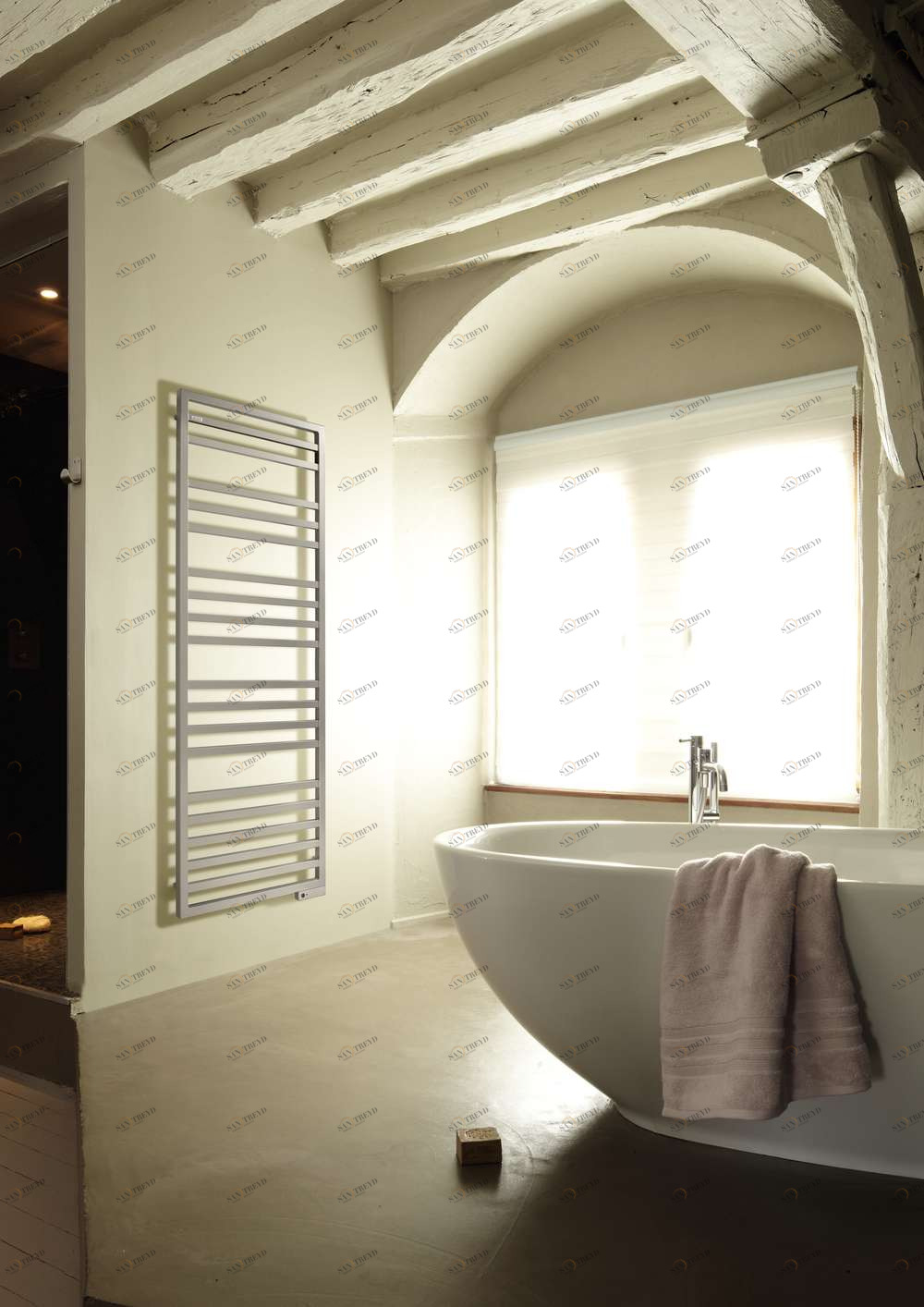 Водяной радиатор KARI-190-055 Kadrane Spa Inox Acova 1827 