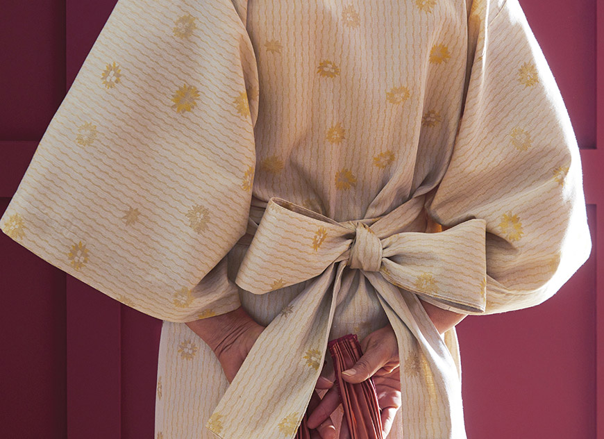 DAPHNEE_M_SM Халат-кимоно S-M золотистый 460TC жаккард сатин (в подарочной коробке) Blanc des Vosges Santreyd 