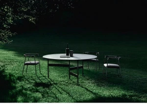 Living Divani Круглый садовый стол из бетона