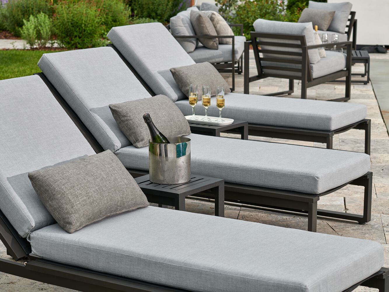 2-местный алюминиевый мягкий садовый диван Walters Tidal ARCH-00067182 - Вид №4