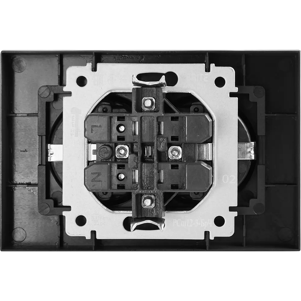 IEK Brite: Двойная розетка с защитными шторками и заземлением 87761572 STLM-1109043 - Вид №3
