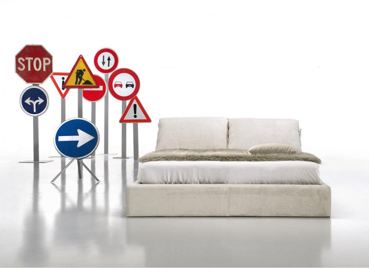 003905 Кровать Moradillo Signals Santreyd  - Вид №1