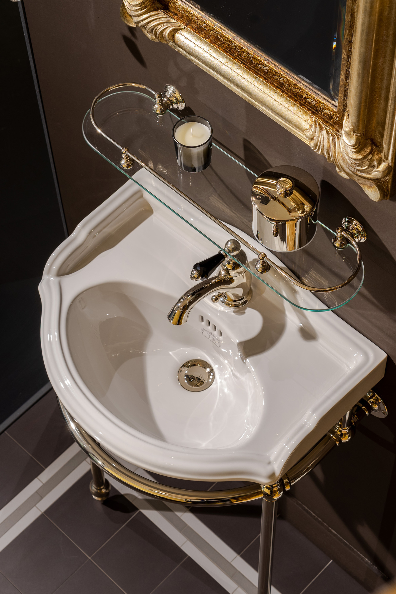 Traditional bathrooms Полка Kingston Gallery Tb6365.ag  - Вид №1