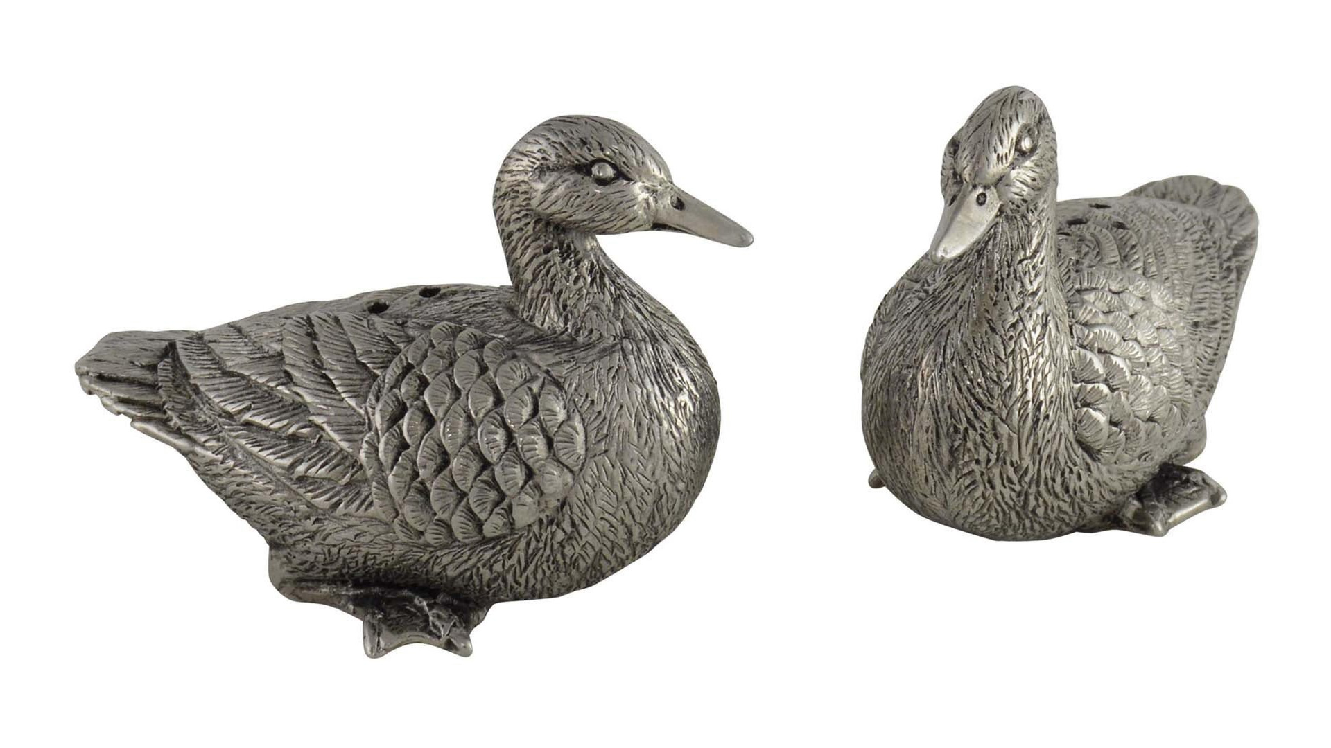 10648880 Vagabond House Набор для соли и перца Vagabond House Утки 5см, олово Олово  - Вид №1