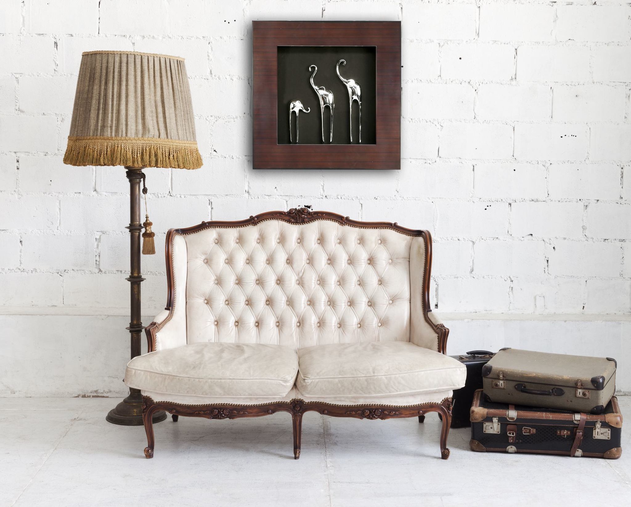 15067A Панно "Три слона 2 (Венге)" LAB.Space  - Вид №2