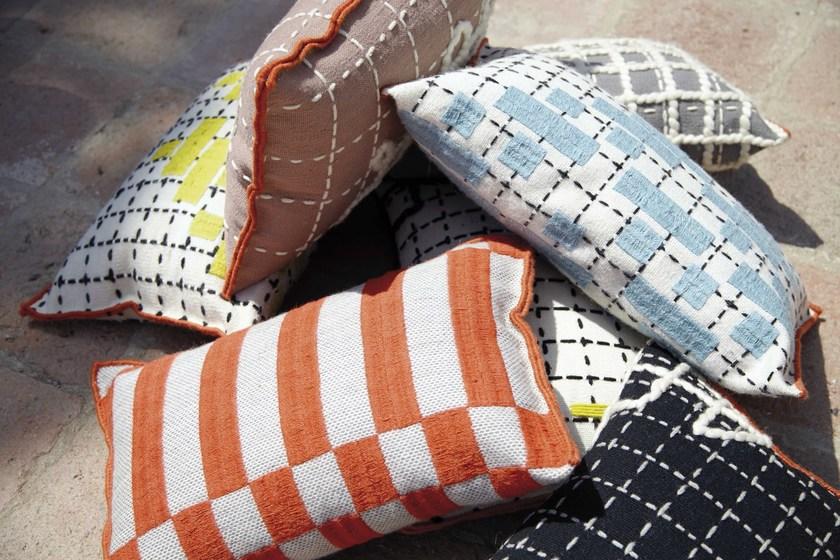 GAN Прямоугольная подушка из шерсти с ручной вышивкой Bandas sun-id-1349628 - Вид №3