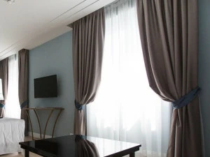 LIUNI Однотонная ткань для штор Tessuti