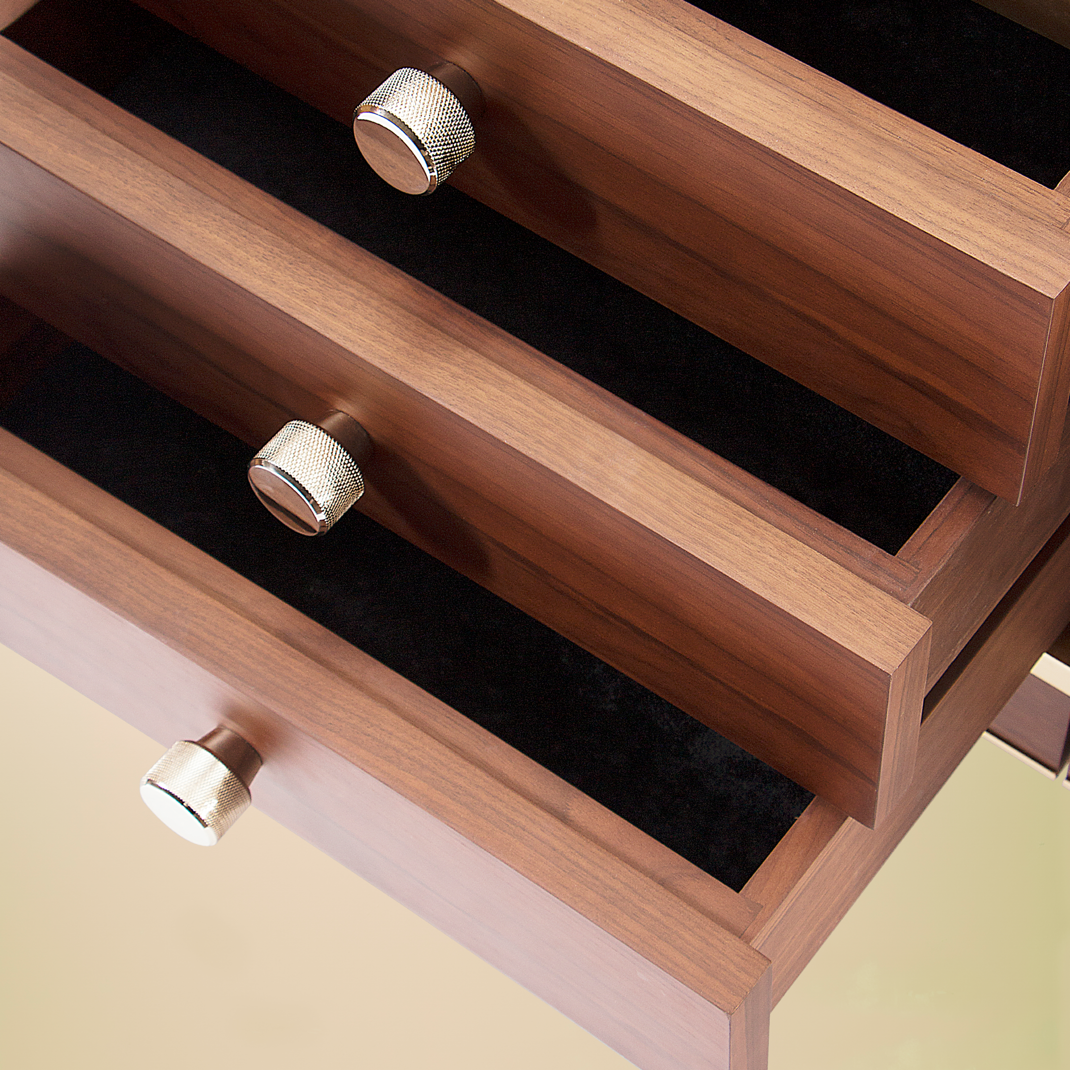 TW5008 PullCast Ручка ящика MONOCLES Позолоченный  - Вид №4