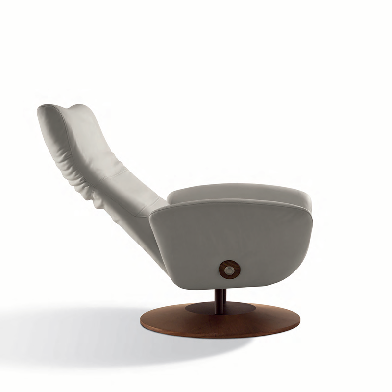 Кресло вращающееся MAGICA GIORGETTI 61500 