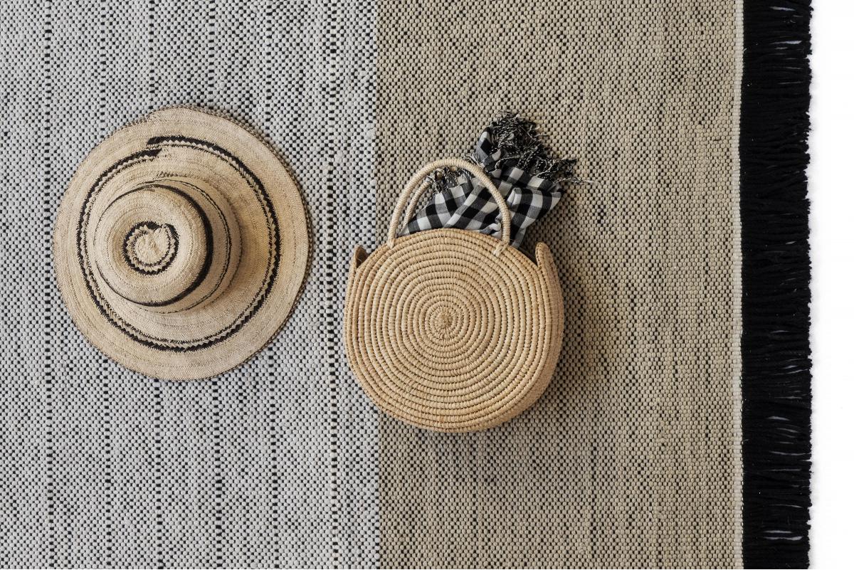 085210 Уличный ковер Stripes Black Nanimarquina Tres Santreyd