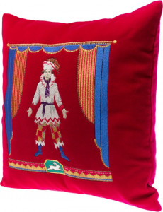 10660416 Торжокские золотошвеи Подушка диванная "Петрушка" бархат Разм. 40*40 Мод. 906 Бархат