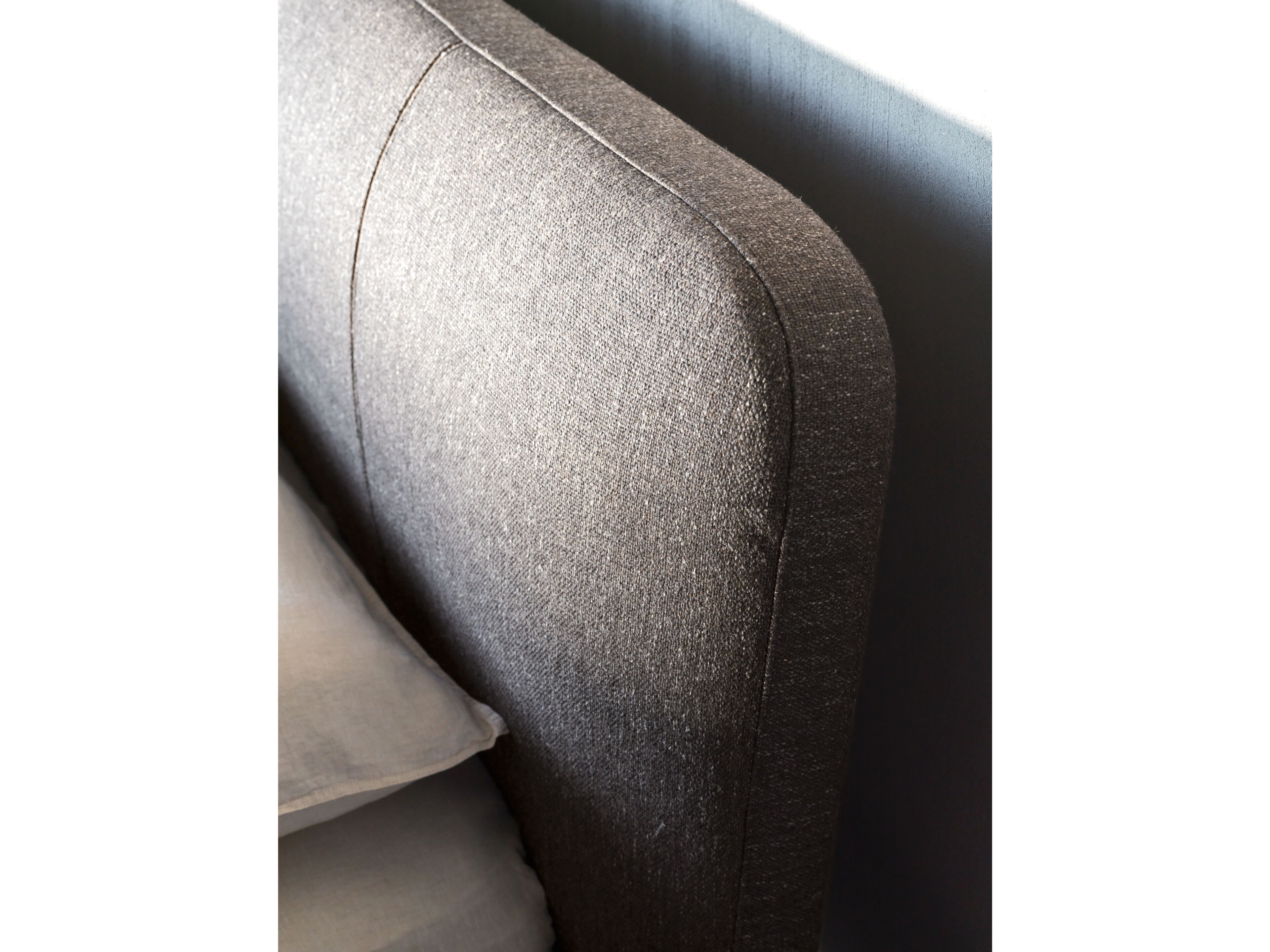 Двуспальная кровать из ткани с мягким изголовьем Ditre Italia Avalon ARCH-00010074 - Вид №2