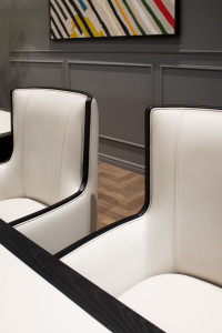 Кожаное вращающееся офисное кресло с 5 спицами