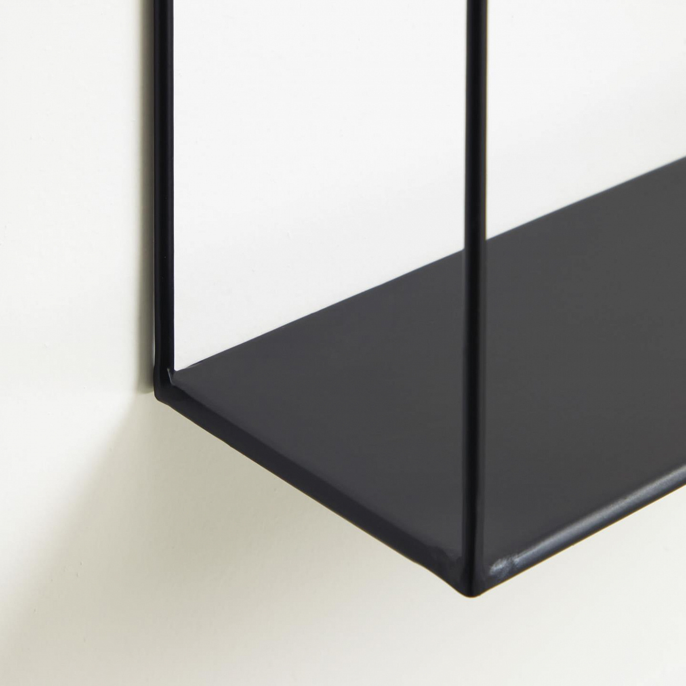 054474 Набор из 3 настенных полок Neth металлический черный La Forma Nils - Вид №2