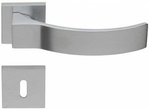 LINEA CALI' Ручка из хромированной латуни на розетке с замком Elios