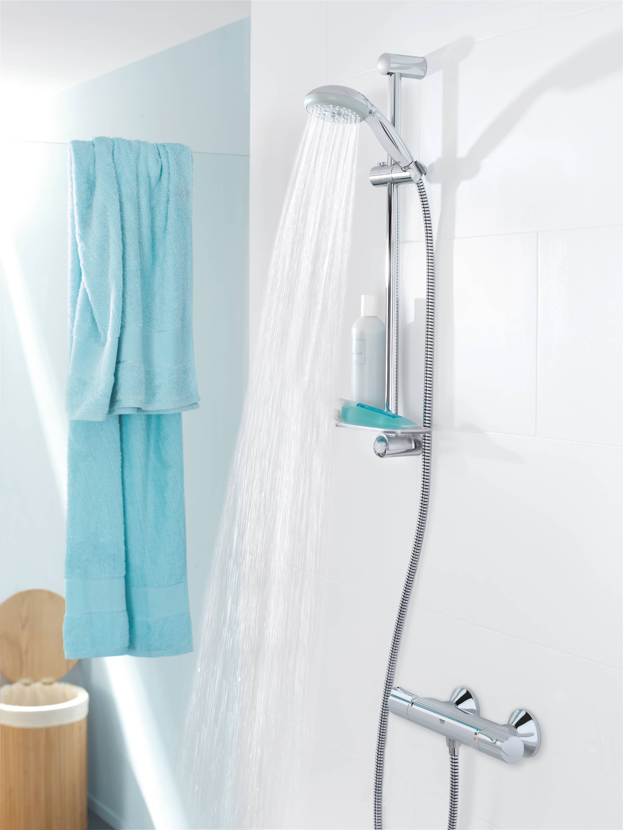 27600000 Душевой гарнитур с полочкой Grohe хром  - Вид №3