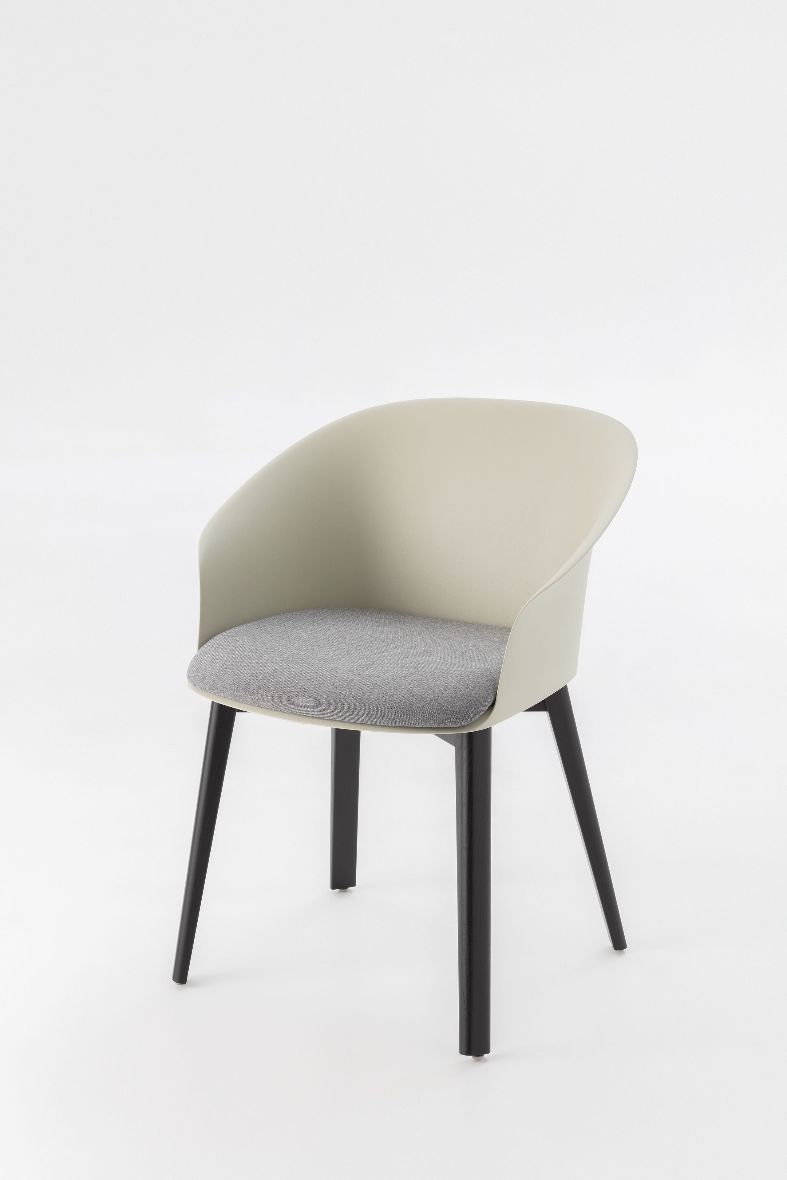 Стул из полипропилена с мягким сиденьем Crassevig Finna ARCH-00114945 - Вид №6